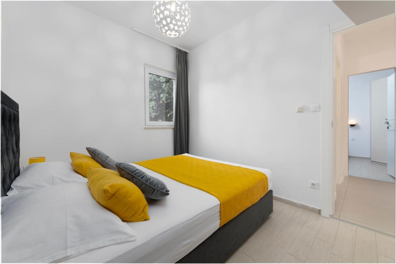 New Deluxe Jacuzzi Apartment Ana ดูบรอฟนิก ภายนอก รูปภาพ