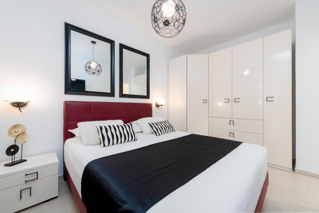 New Deluxe Jacuzzi Apartment Ana ดูบรอฟนิก ภายนอก รูปภาพ